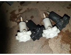 4 petits papillon de...